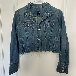 Vintage GAP Cropped Denim Jean Jacket Women’s XS Raw Hem Y2K VTG 2003